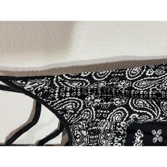 Stylish Black and White Strappy Cover-Up by Wet Seal - Picture 2 of 4